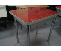 01_Stol povorot rasklad kras rad-720x600
